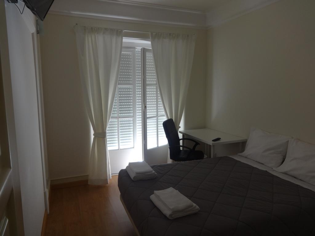 Residence Metro-Alameda Lisboa Rum bild