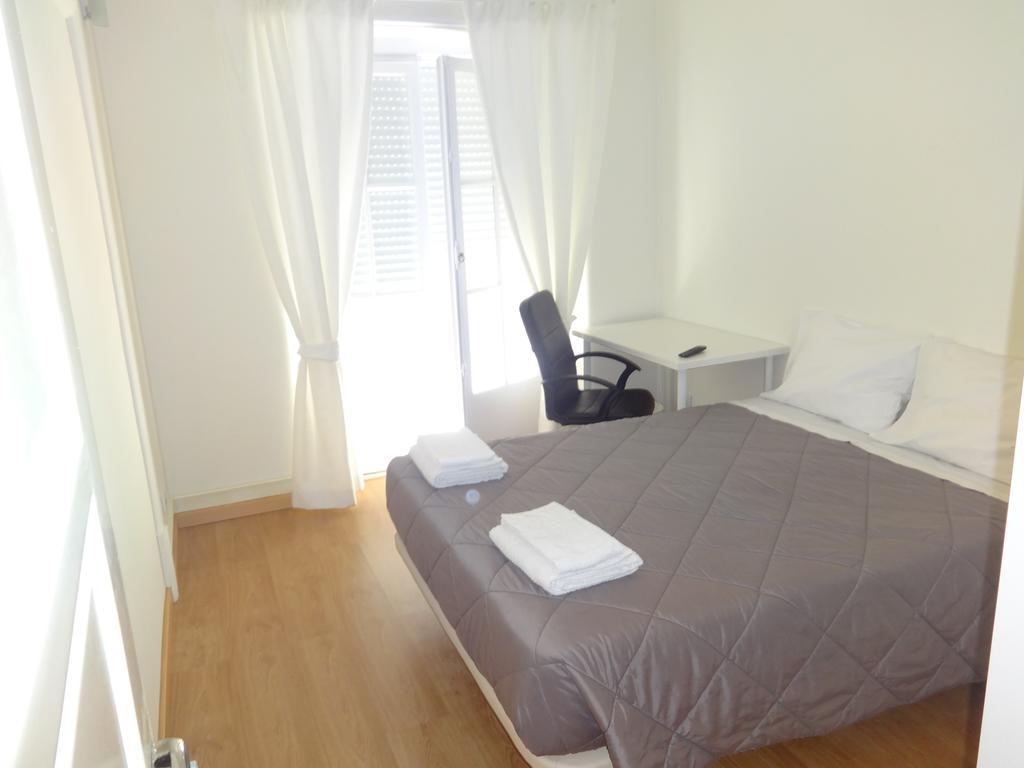 Residence Metro-Alameda Lisboa Rum bild