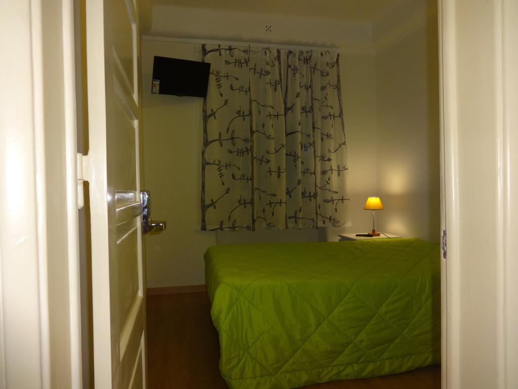 Residence Metro-Alameda Lisboa Rum bild